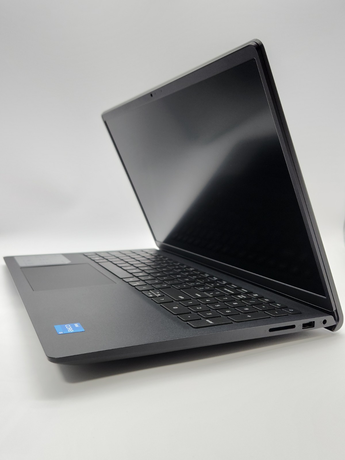 Dell Inspiron 15 3520 Touch i5-1155G7 8GB 256GB SSD Win11 External Monitor Only
