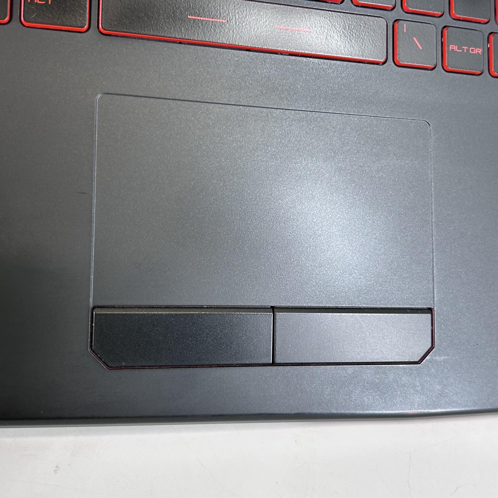 MSI Pulse GL73 16 FHD i7-8750H 2.20GHz 16GB 128GB SSD/1TB HDD GTX 1050 Ti Good