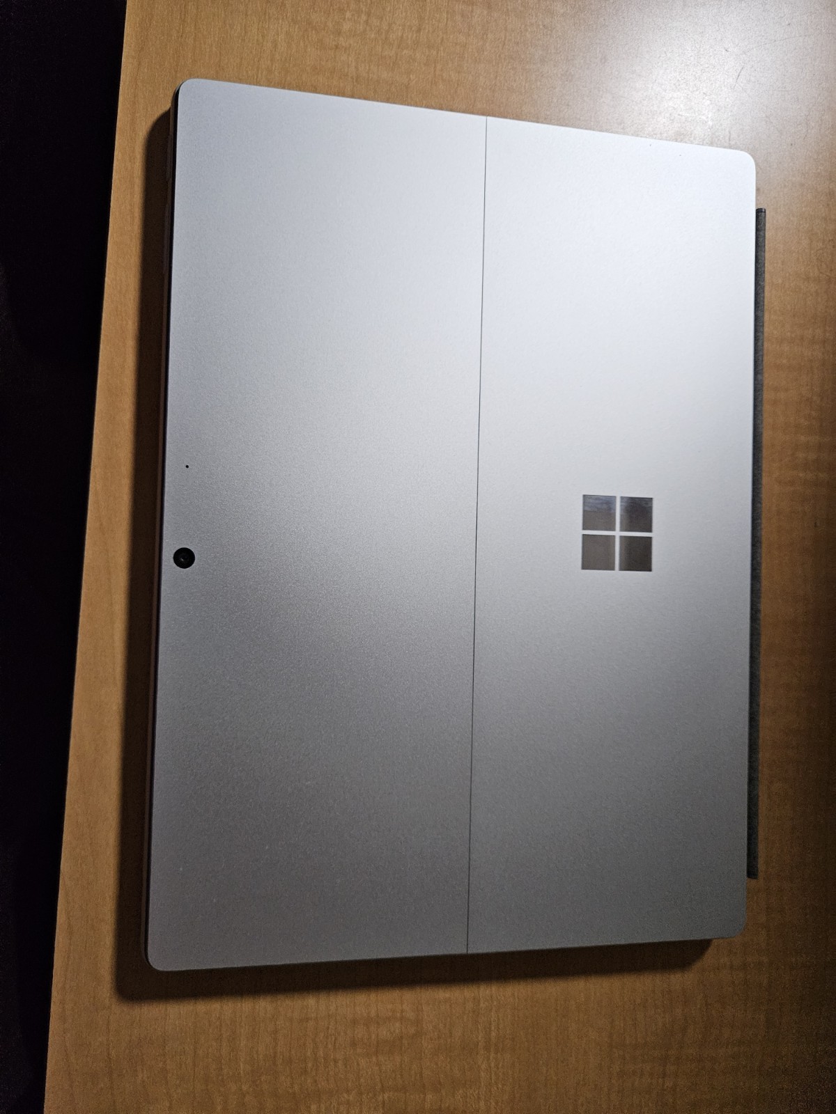 Microsoft Surface Pro 10 Business Ultra 5 135U 8GB 256GB SSD Pen/Keyboard Win11