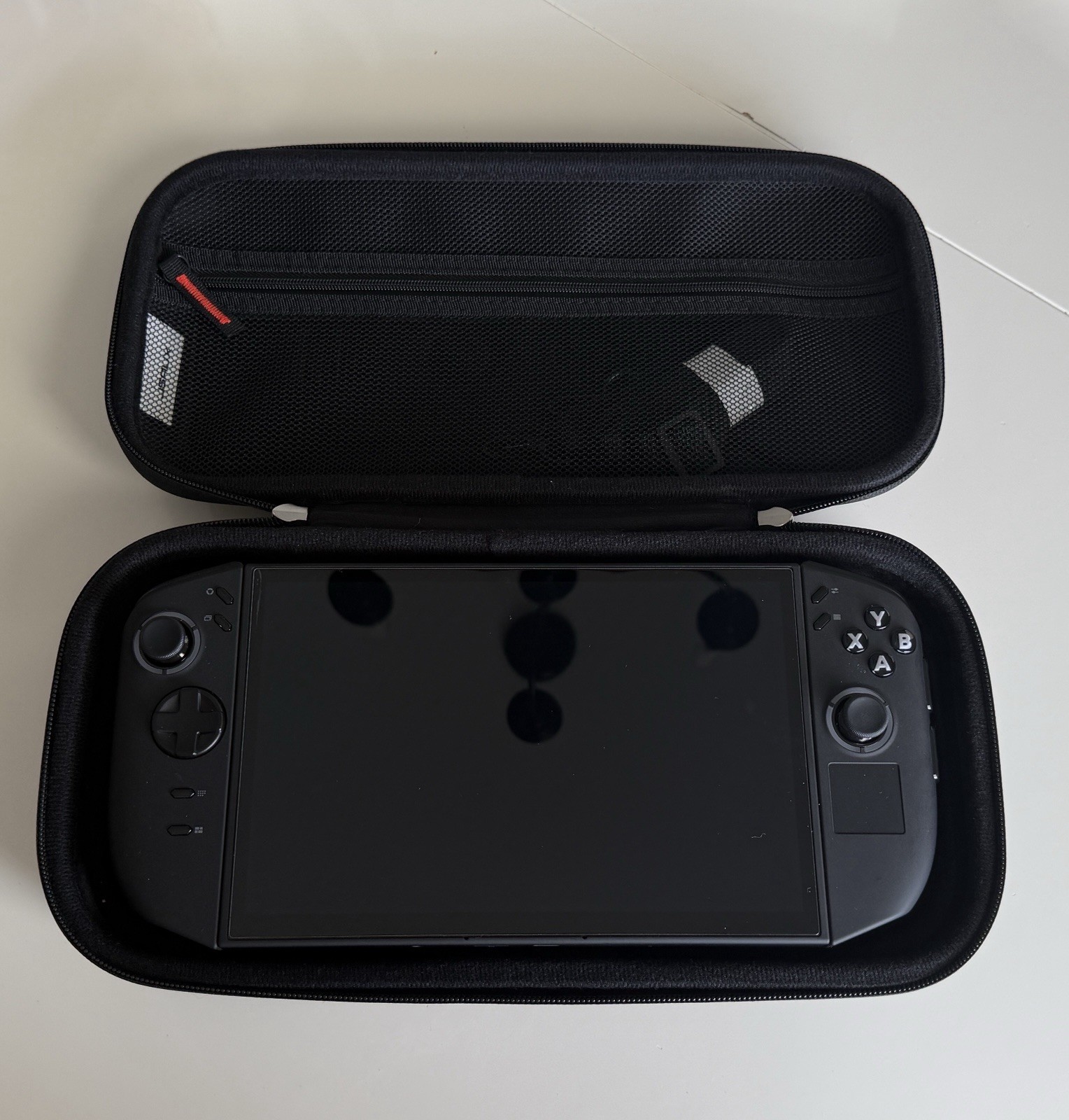 Lenovo Legion Go 2 – AMD Ryzen Z2 Extreme Z2E, 32GB, 1TB – With Carrying Case