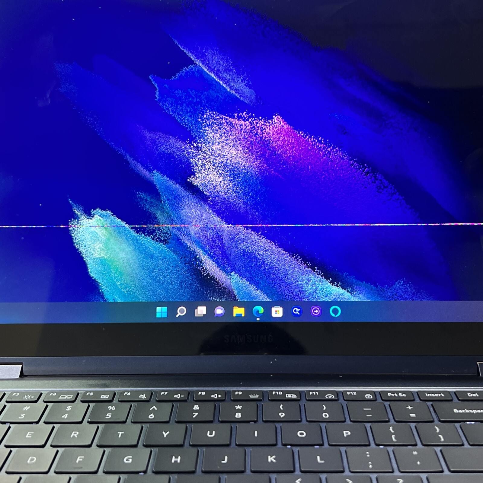 Samsung Galaxy Book Pro 360 NP950QDB-KB2US 15.6″ i7-1165G7 16GB 1TB ISSUE