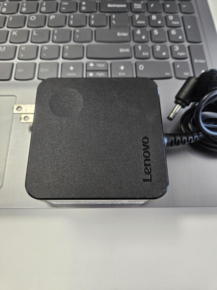 LENOVO IDEAPAD 3 15ITL6 (P27012371)
