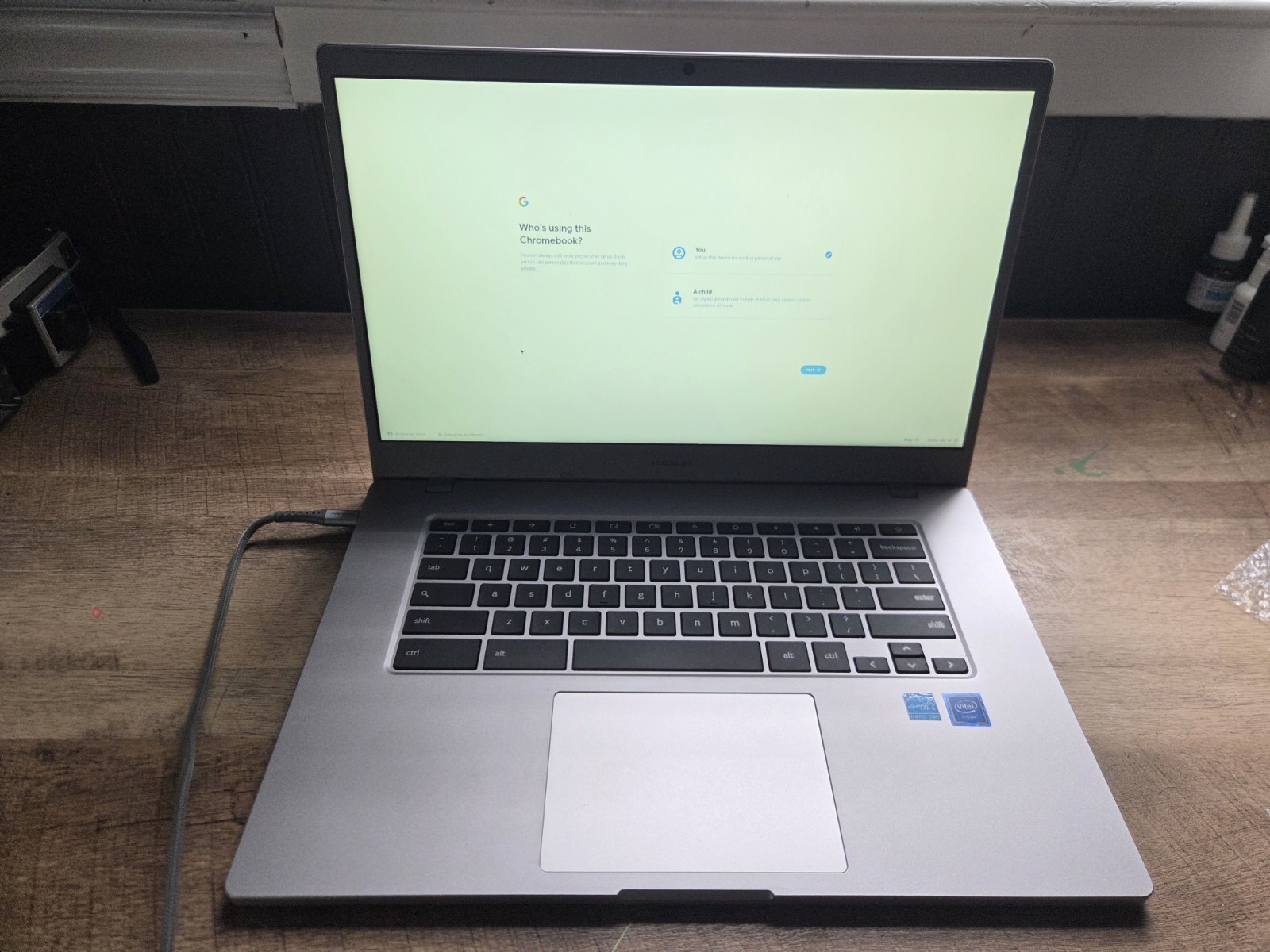 Samsung Chromebook 15.6″ Intel Celeron N4000 4GB RAM 32GB Storage XE350XBA