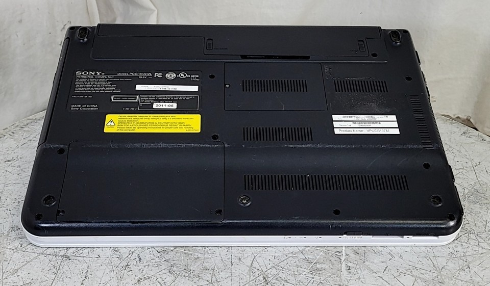 SONY PCG-61A12L VPCEG16FM Laptop Core I5-2410M 4GB 640GB SEE NOTES