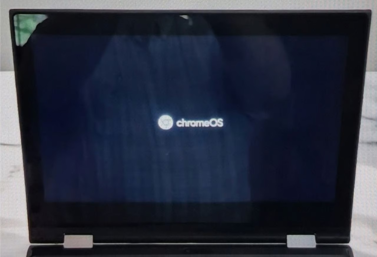 Lenovo 300e Chromebook Gen 2 11.6″ 4GB Chrome OS Touch W Charger 3AE