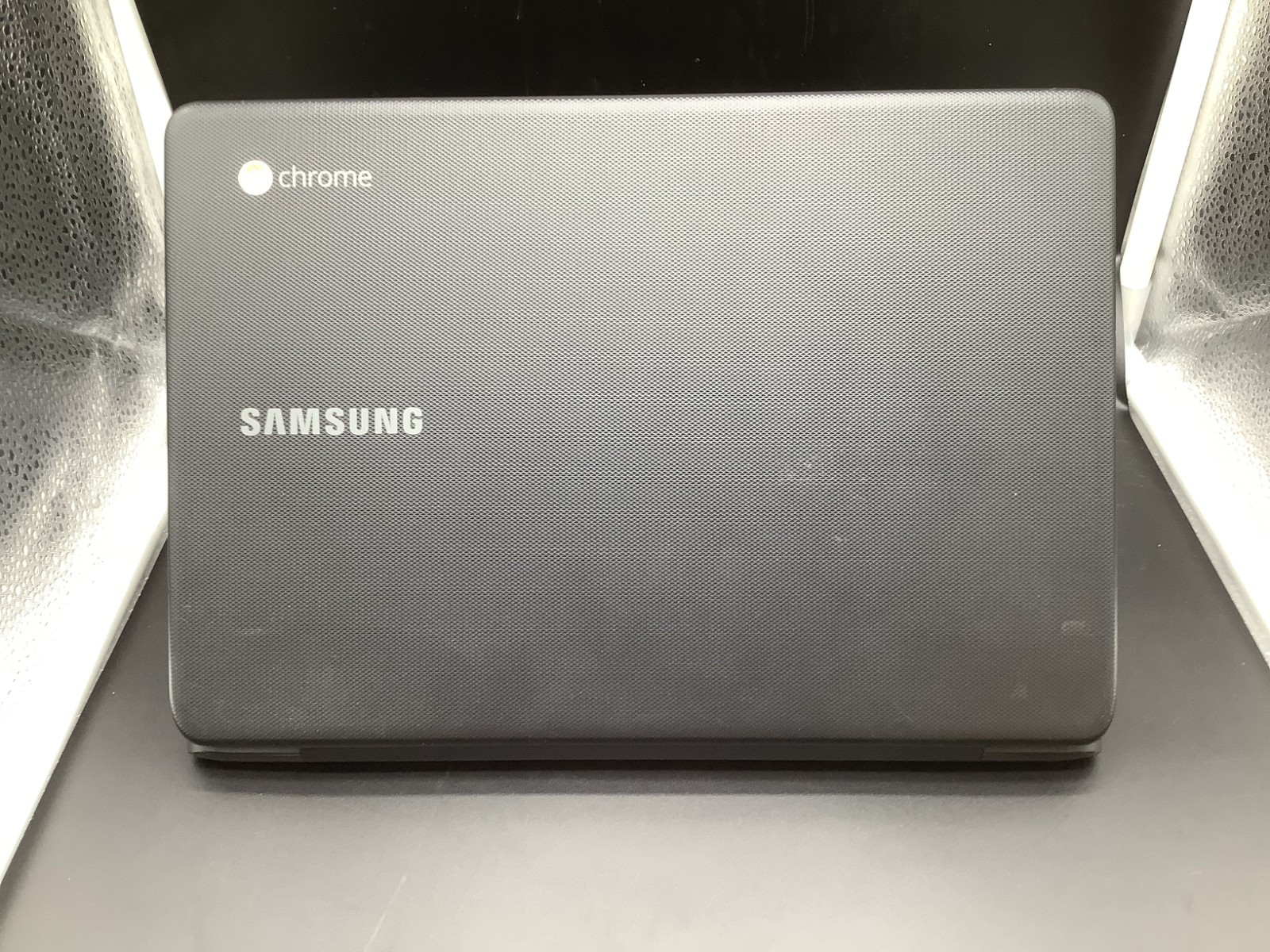 Samsung Chromebook XE500C13 Laptop 11.6″ N3060 @ 1.6GHz 16GB SSD 4GB RAM