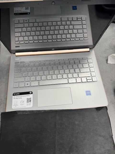 HP 14-dq0054dx 14″ (64GB eMMC, Intel Celeron N, 2.60GHz, 4GB) Laptop – Rose Gold