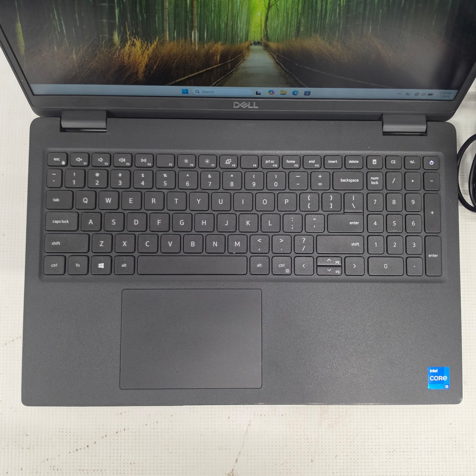 Dell Latitude 3520 15.6″ i5-1135G7 2.4Ghz Iris XE 8GB Ram Win 11 Pro Laptop