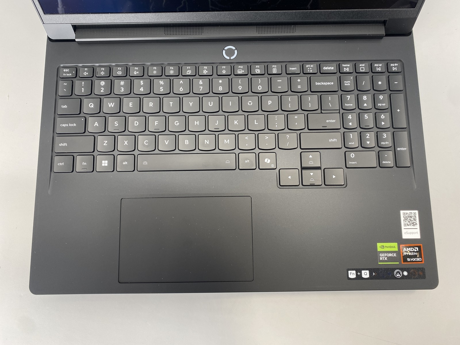 Lenovo Laptop Legion Pro 7 16AFR10H 16″ AMD Ryzen 9 9955HX3D 1TB RTX 5080