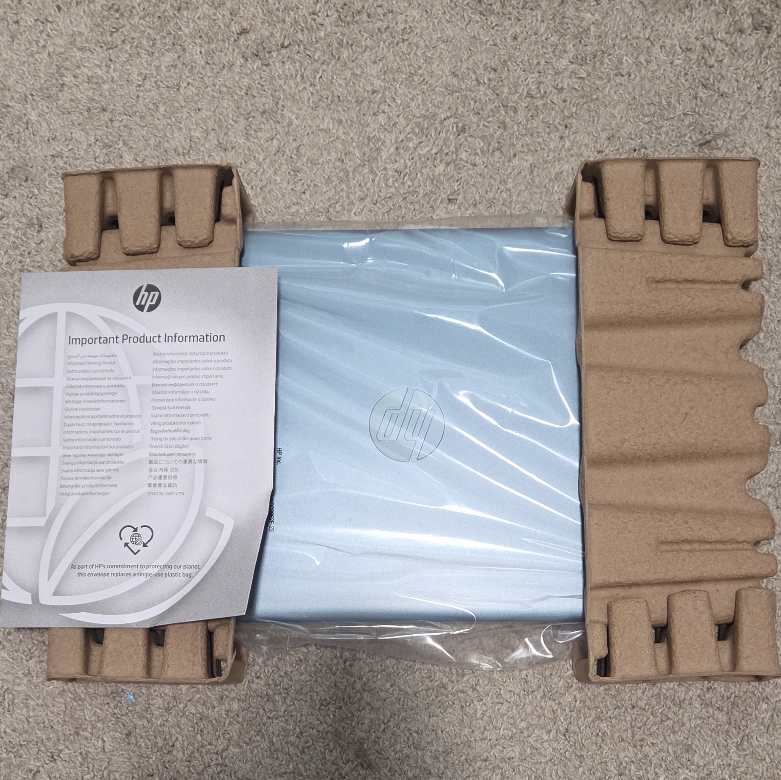 New HP 17-cn0117ds 17.3″ Touchscreen Laptop Celeron N4120 4GB 128GB SSD