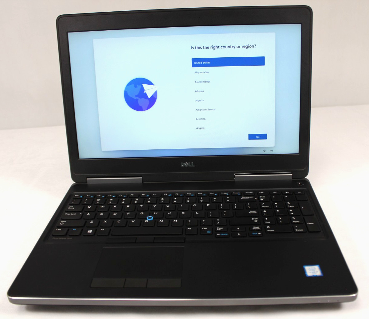 Dell Precision 7520 Laptop 15.6″ i7-6820HQ 32GB RAM 256GB SSD Nvidia Quadro M220