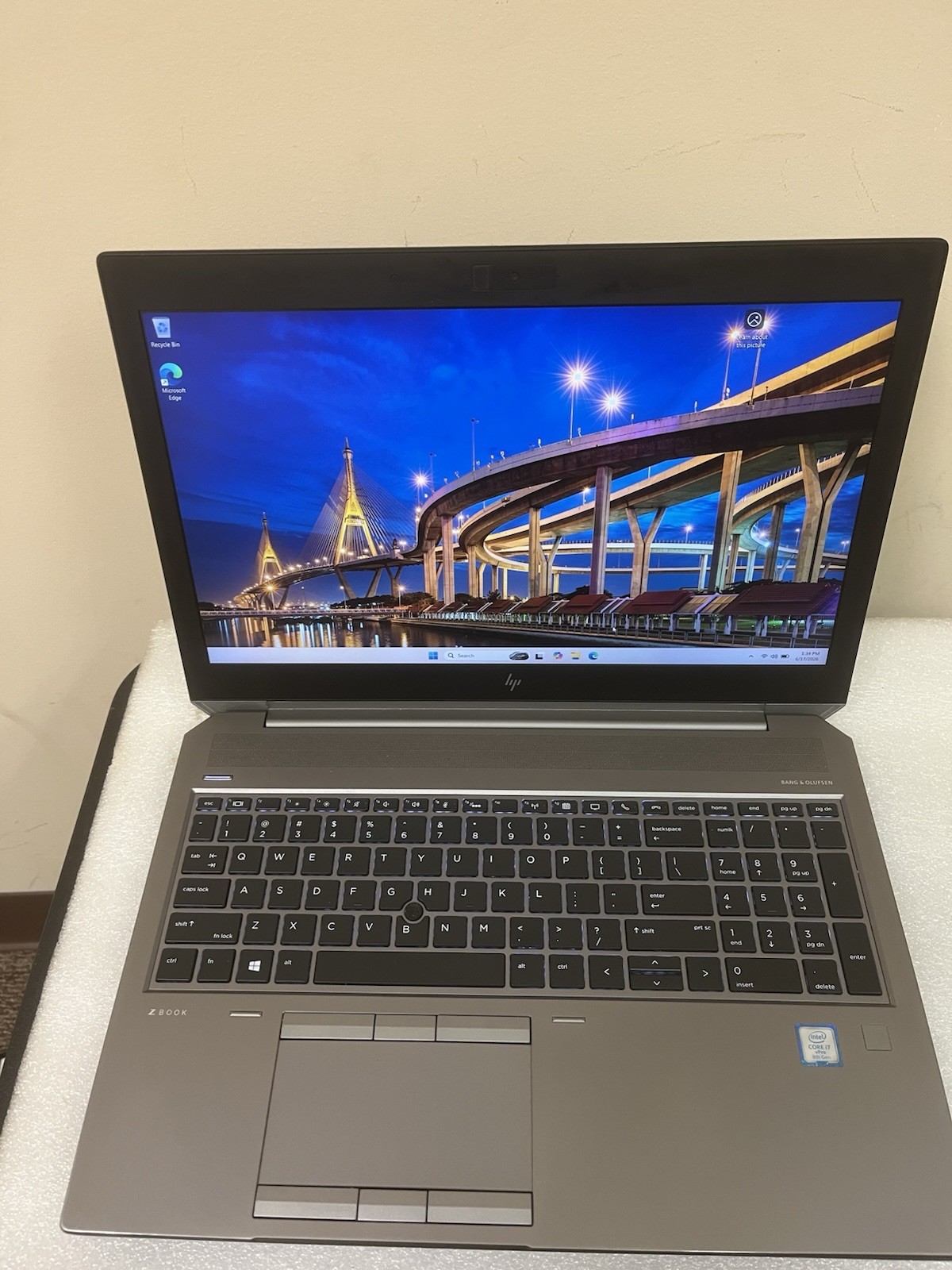 HP ZBook 15 G5 i7-8850H 32GB RAM 512GB SSD Win 11 Pro