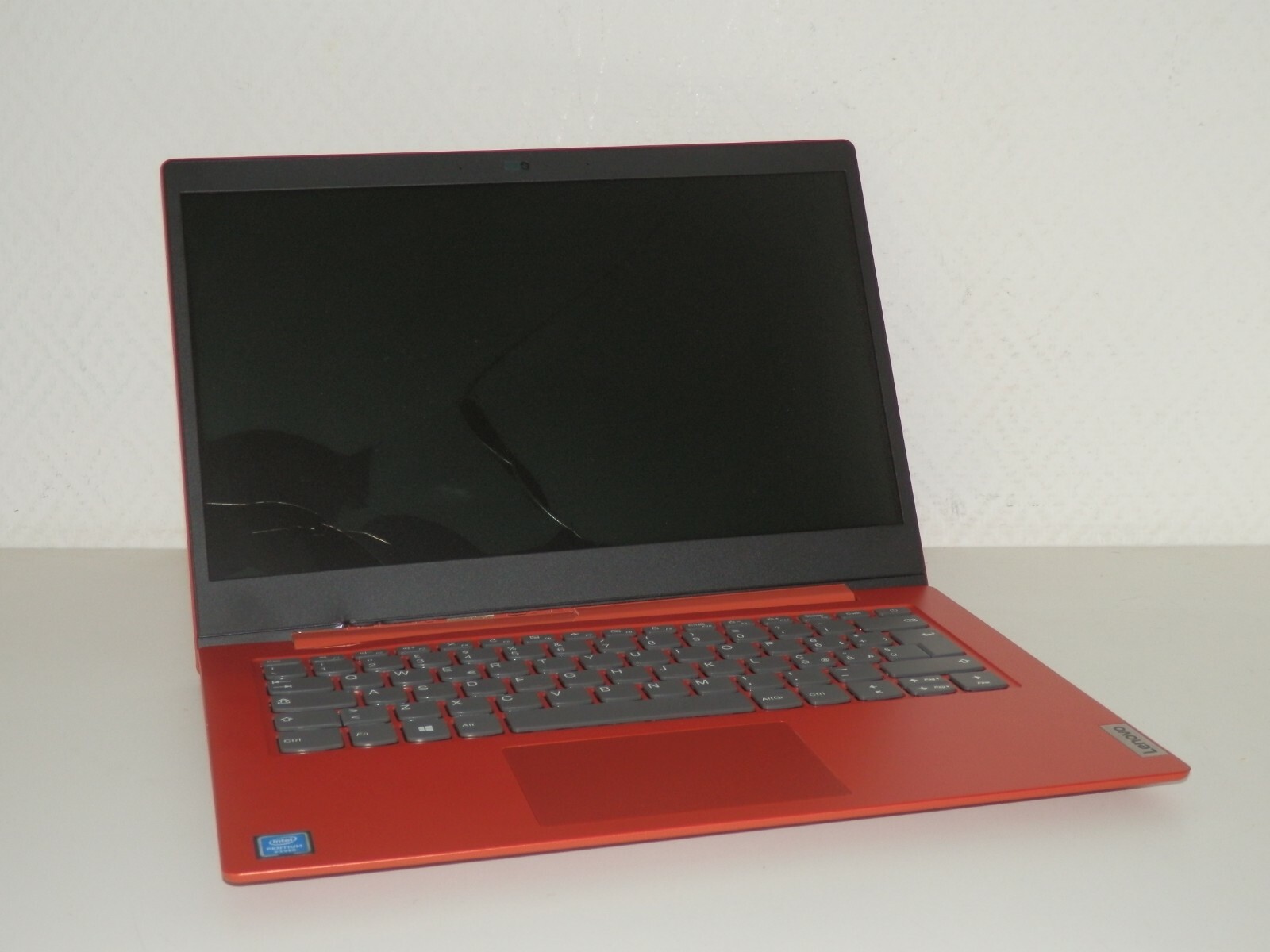 Lenovo IdeaPad 1 14IGL05, Intel Pentium N5030, 4GB Ram, 14″ inch, for parts faulty