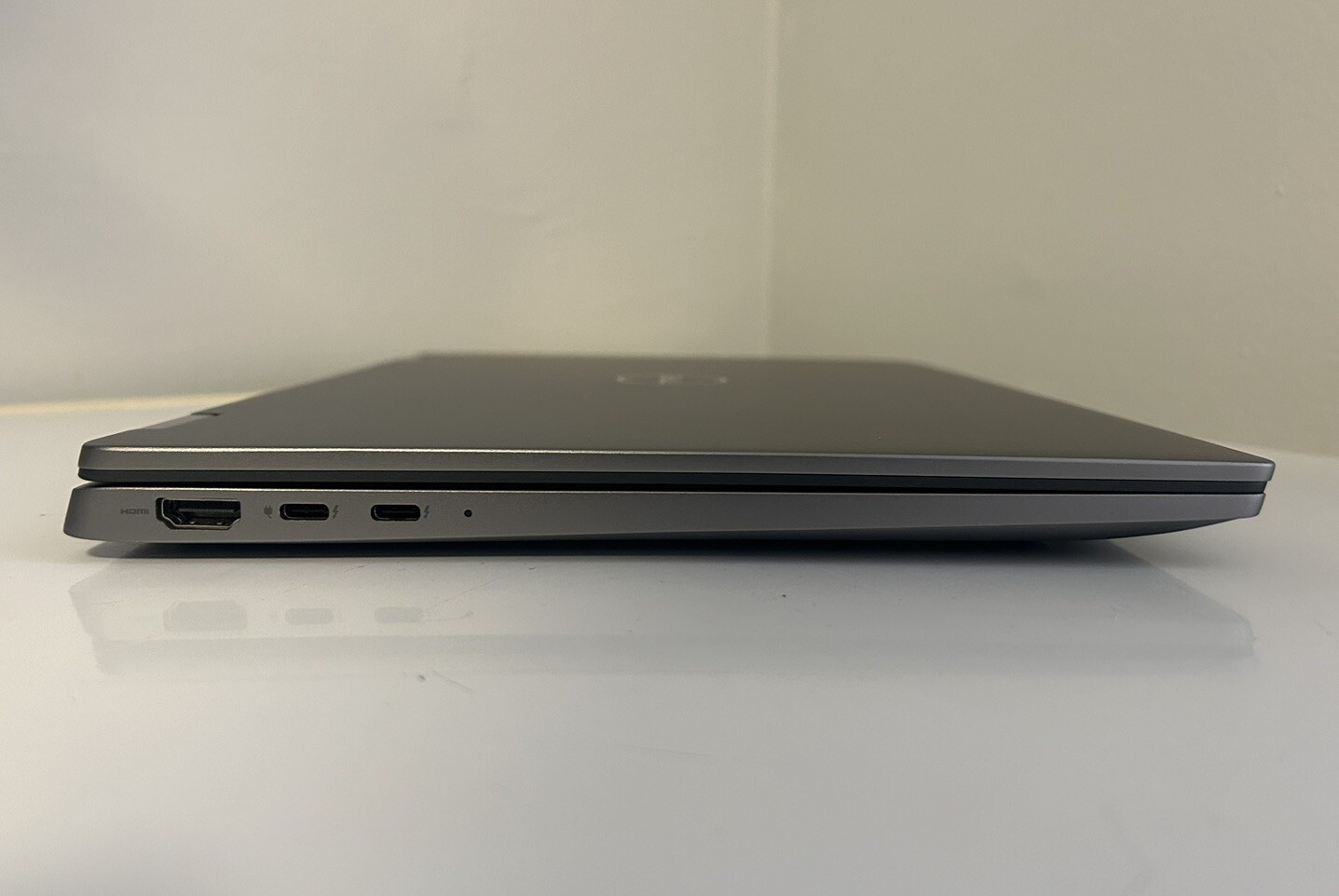 Dell Latitude 7450 14″ Core Ultra 7 165U 16GB RAM 512GB SSD 2-in-1 TOUCH Laptop