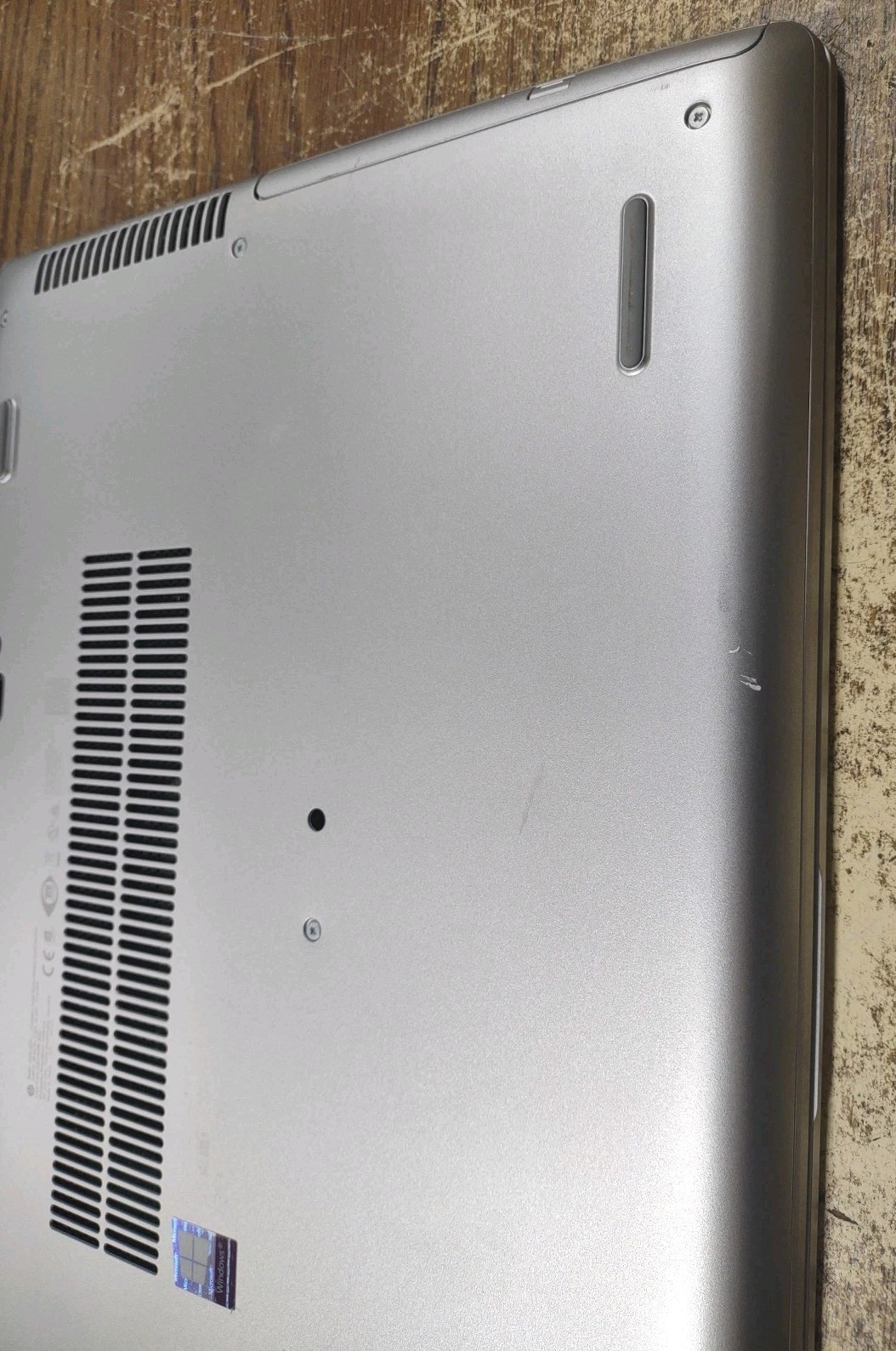 HP ProBook 650 G5 15.6″ W/ Intel i5-8365U @ 1.6GHz, 8GB, 256GB.