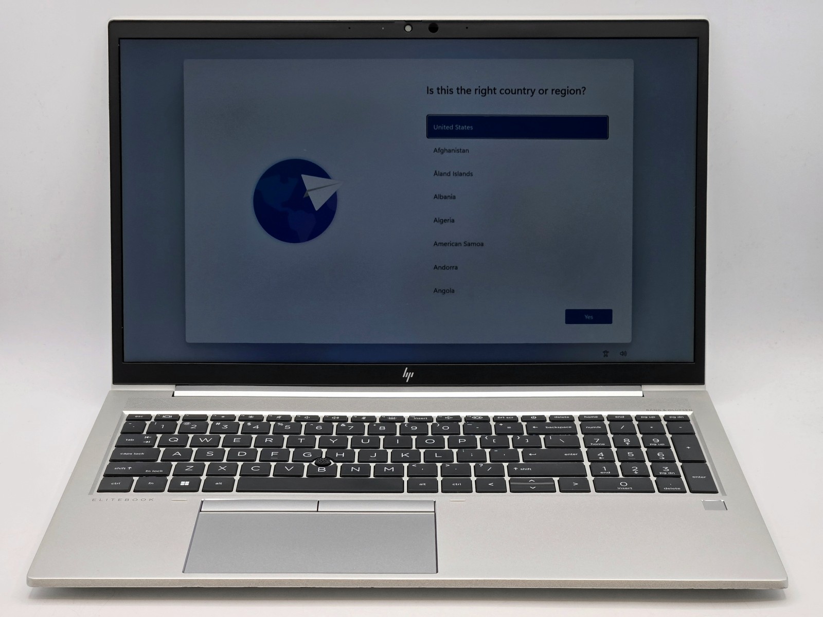 HP EliteBook 855 G8 15″ FHD Touch RYZEN 7 PRO 5850U 512GB 16GB W11P Backlit