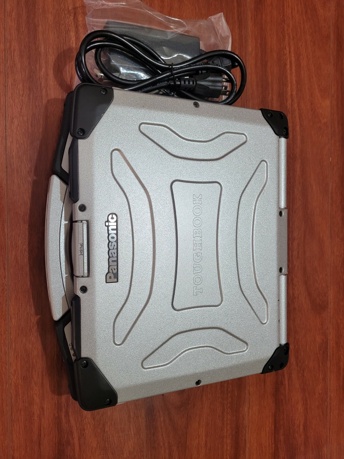 PANASONIC TOUGH LAPTOP CF29 MK4/OFFICE 2007/ 60GB /NON-TOUCH/ / DB9 SERIAL