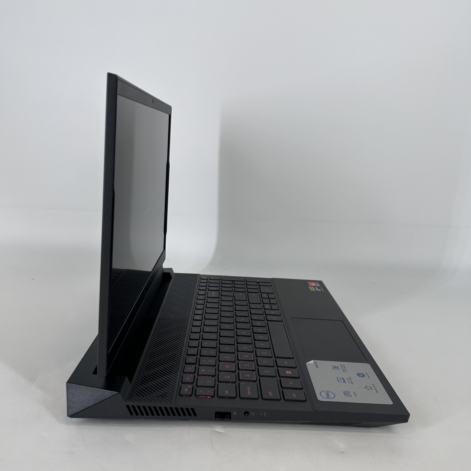 Dell G15 5535 15.6 165Hz FHD 3.8GHz Ryzen 7 7840HS 16GB 512GB RTX 4060 Very Good