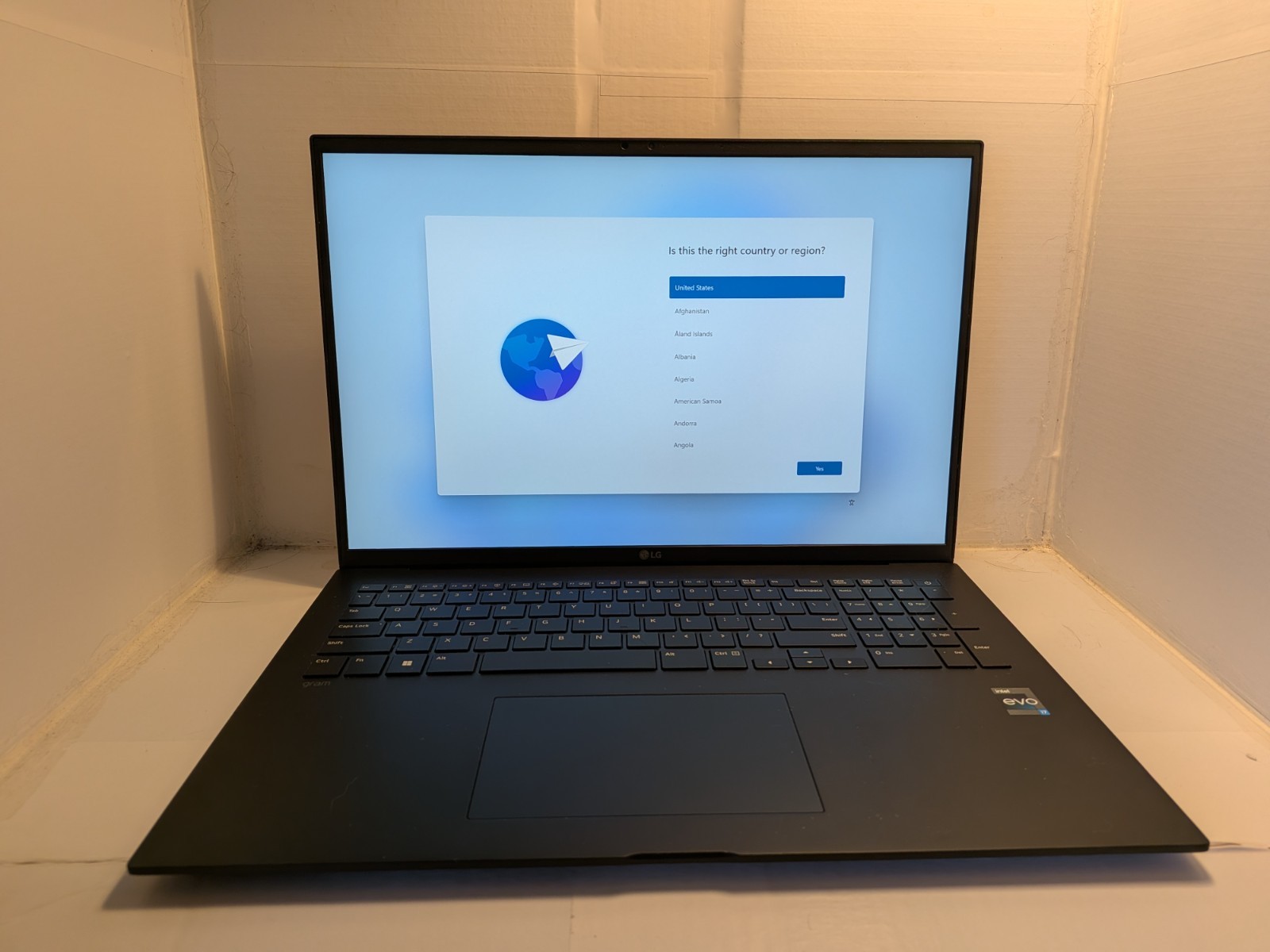 LG GRAM 17Z90R-H.AAC8U1 17″ 2560X1600 +TOUCH I7-1360P 16GB 1TB