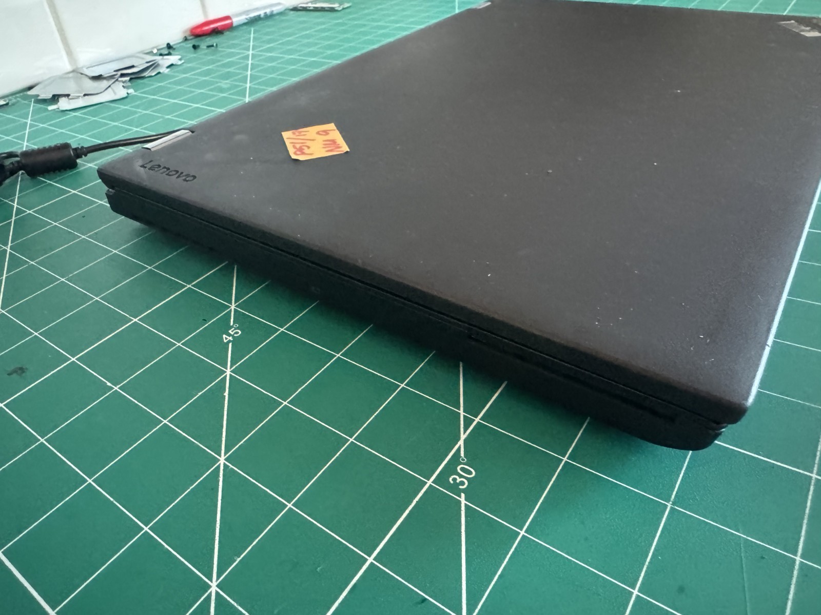 Lenovo P51 15″ i7 7820HQ 2.9GHZ 8GB RAM (NO SSD,CADDY,AC ADAPTER,OS)