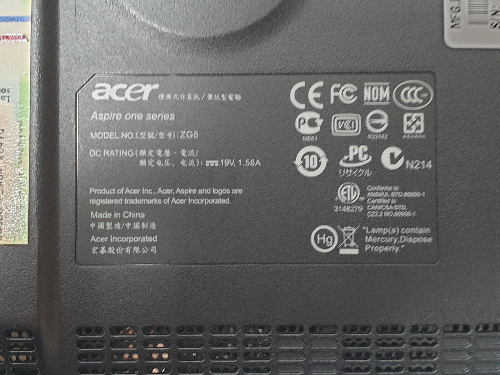 Acer Aspire ONE Mini Notebook Windows XP 160GB 1.5GB Laptop WEBCAM VGA 8.9″
