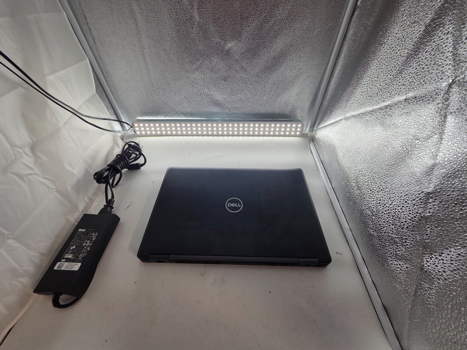 Precision3530Gamer w/charger.i7-8750H(6cores)16GB.256GBNVMe.Hybrid.15.6″FHD.Nice