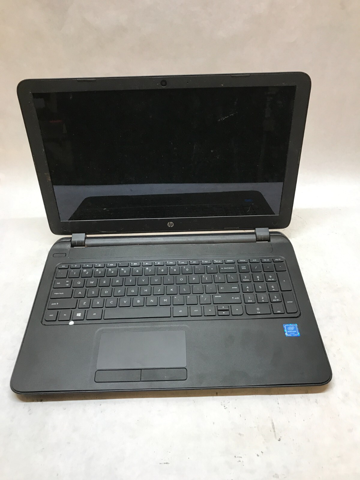 HP 15-f222wm 15″ Laptop Intel Pentium 4GB RAM POWER DEAD For Parts/Repair – – DW