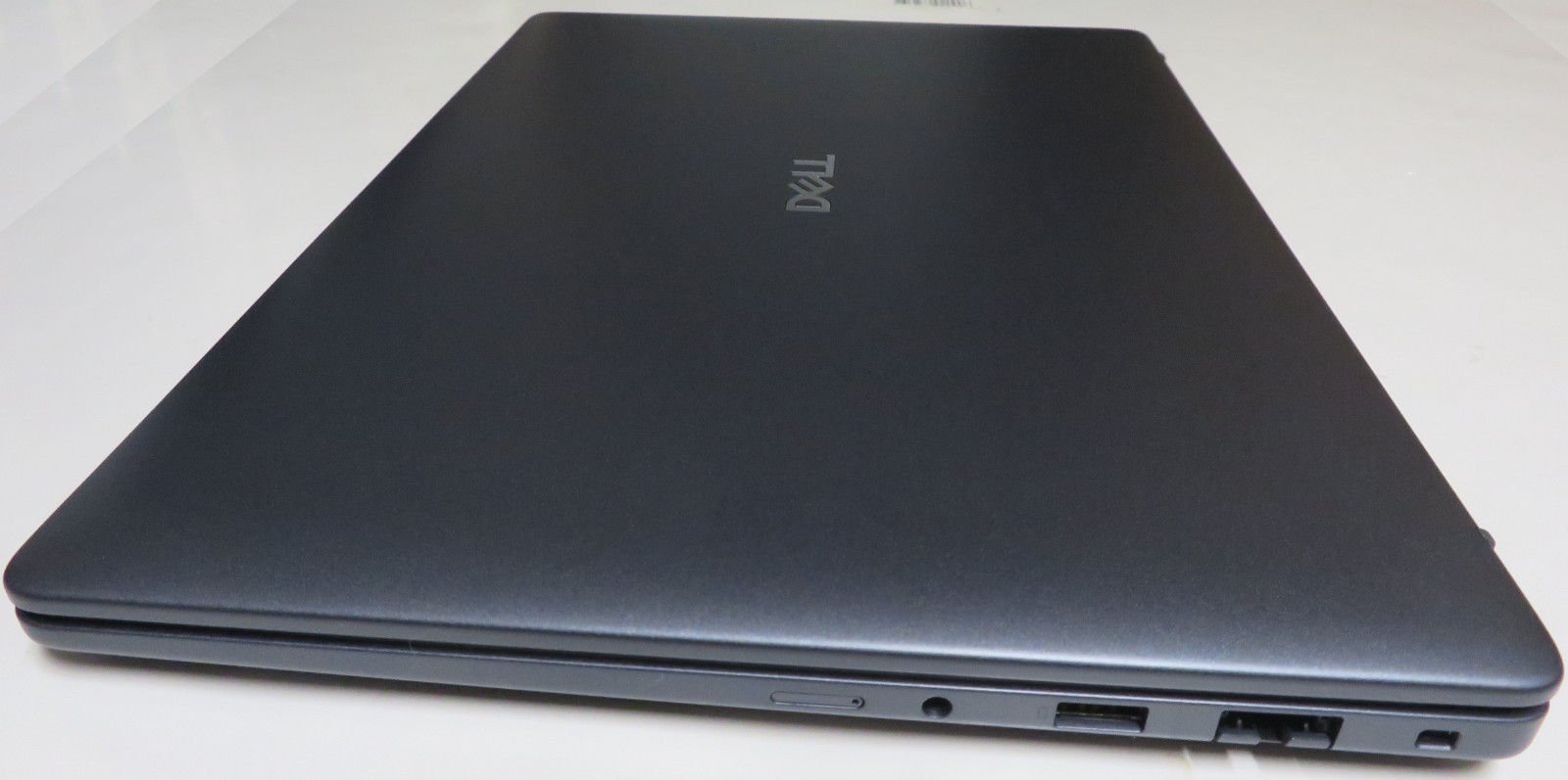 Dell Pro 3 14 P314260 Core Ultra 7 365 16GB 512GB 5G WWAN Wi-Fi 7