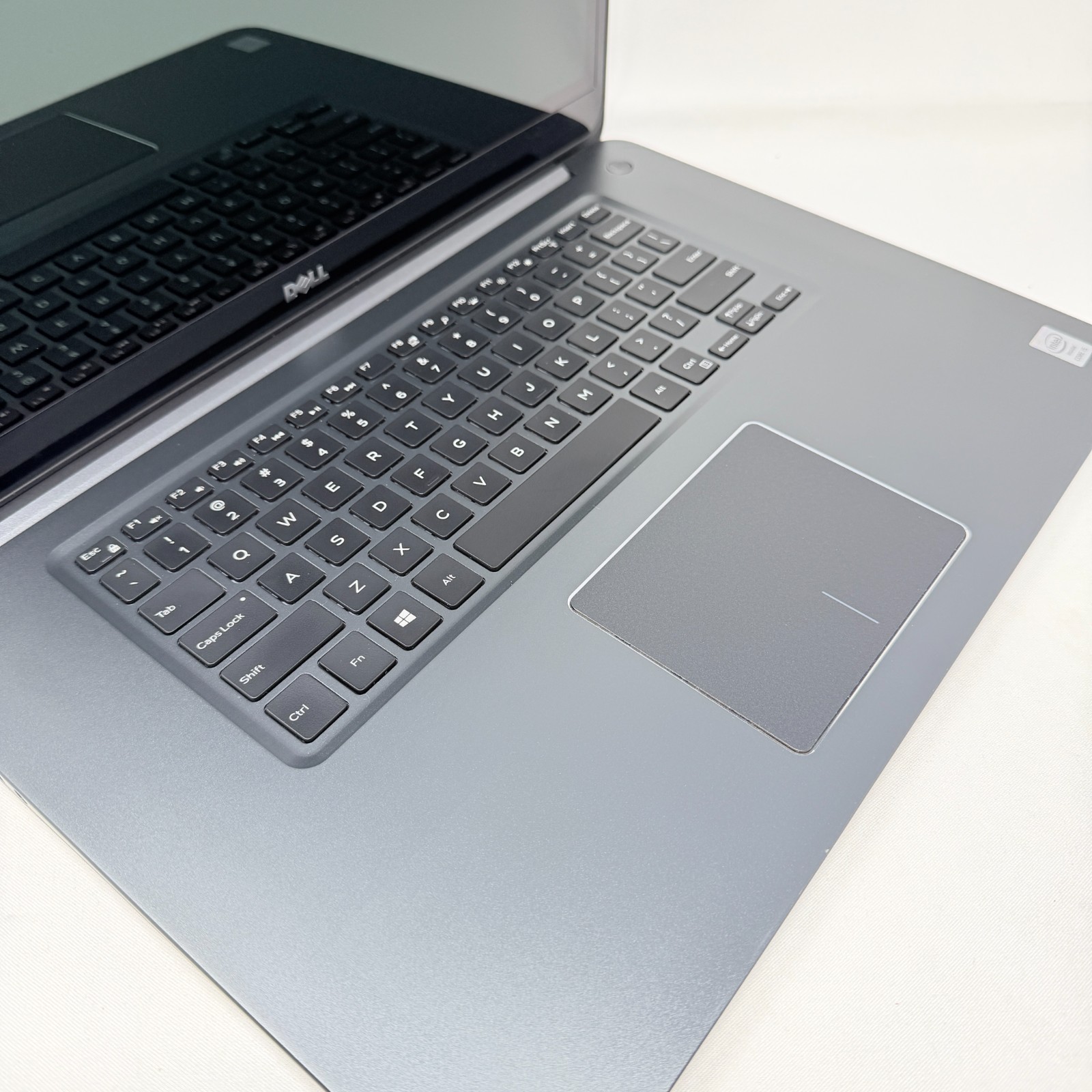 DELL INSPIRON 7548 Touch Laptop Intel i5-5200U 2.20 GHZ | 8GB RAM | 256GB SSD