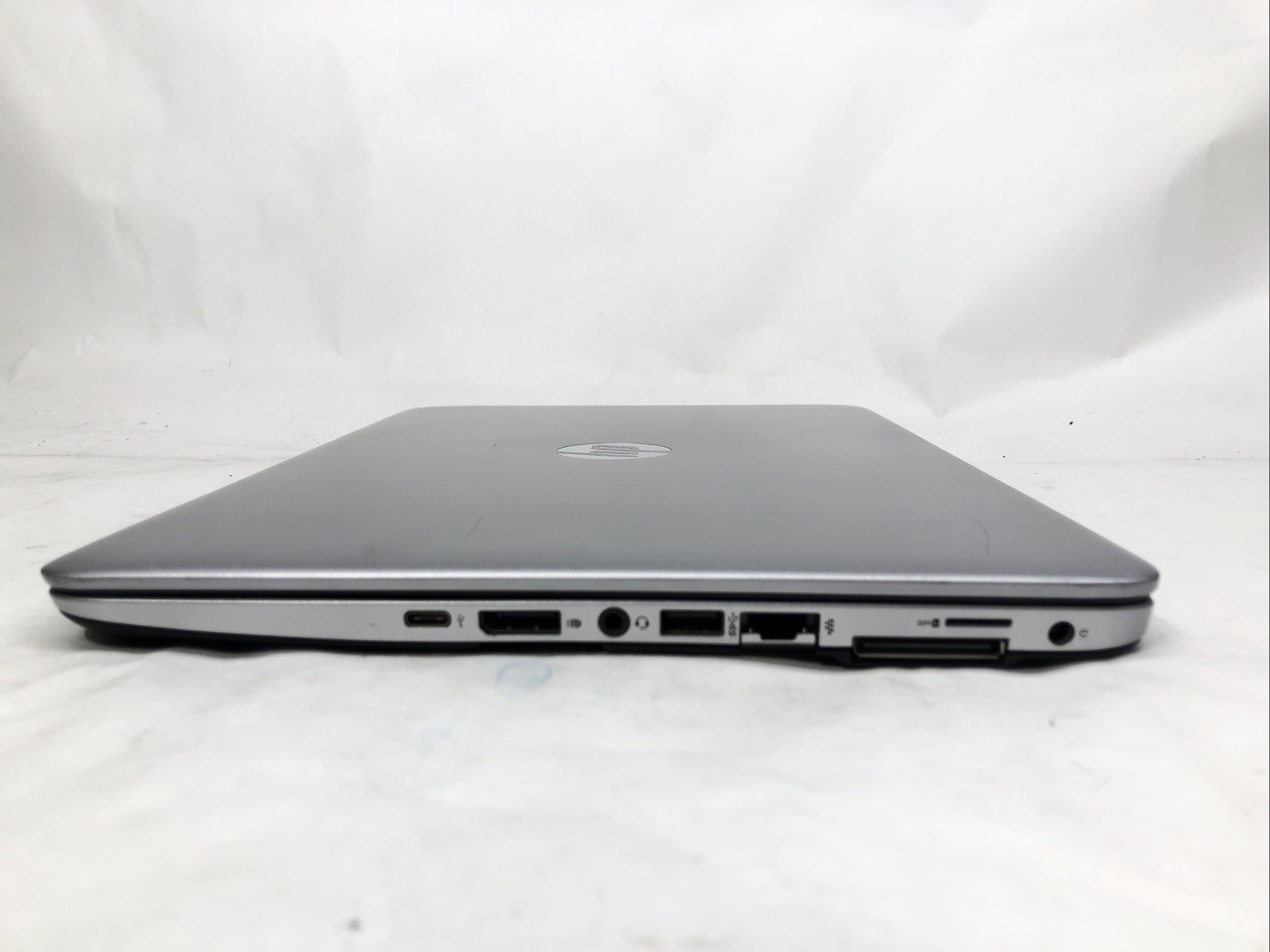 HP EliteBook 840 G4, Intel Core i5-7200U @2.50Ghz, NO RAM, NO SSD, TESTED PWR ON