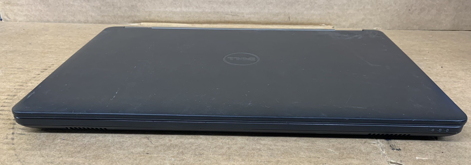 Dell Precision 3510 15.6” Intel Core i7-6820HQ 8GB DDR4 RAM 500GB SSD WIN 10P