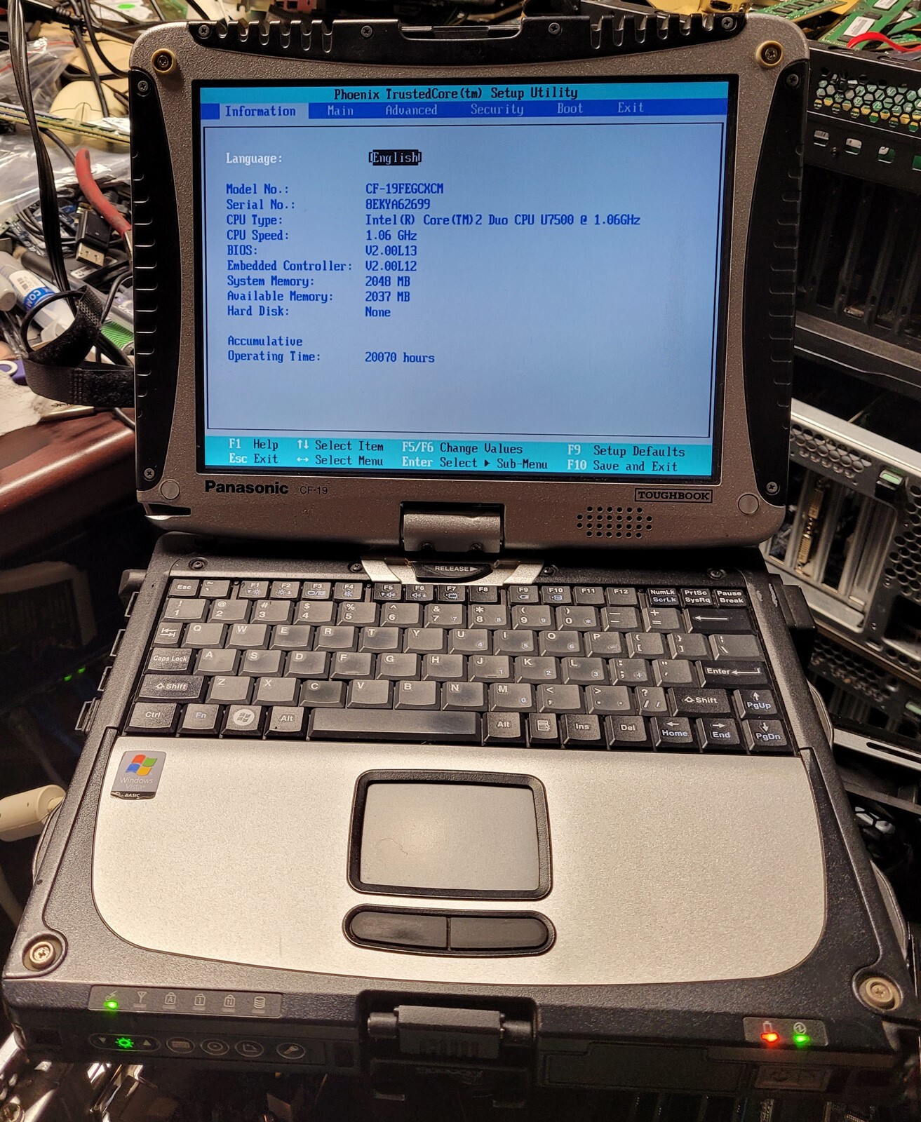 Panasonic Toughbook CF-19 Core2Duo U7500 1.06GHz 2GB RAM CF-19FEGCXCM -NO AC/HDD