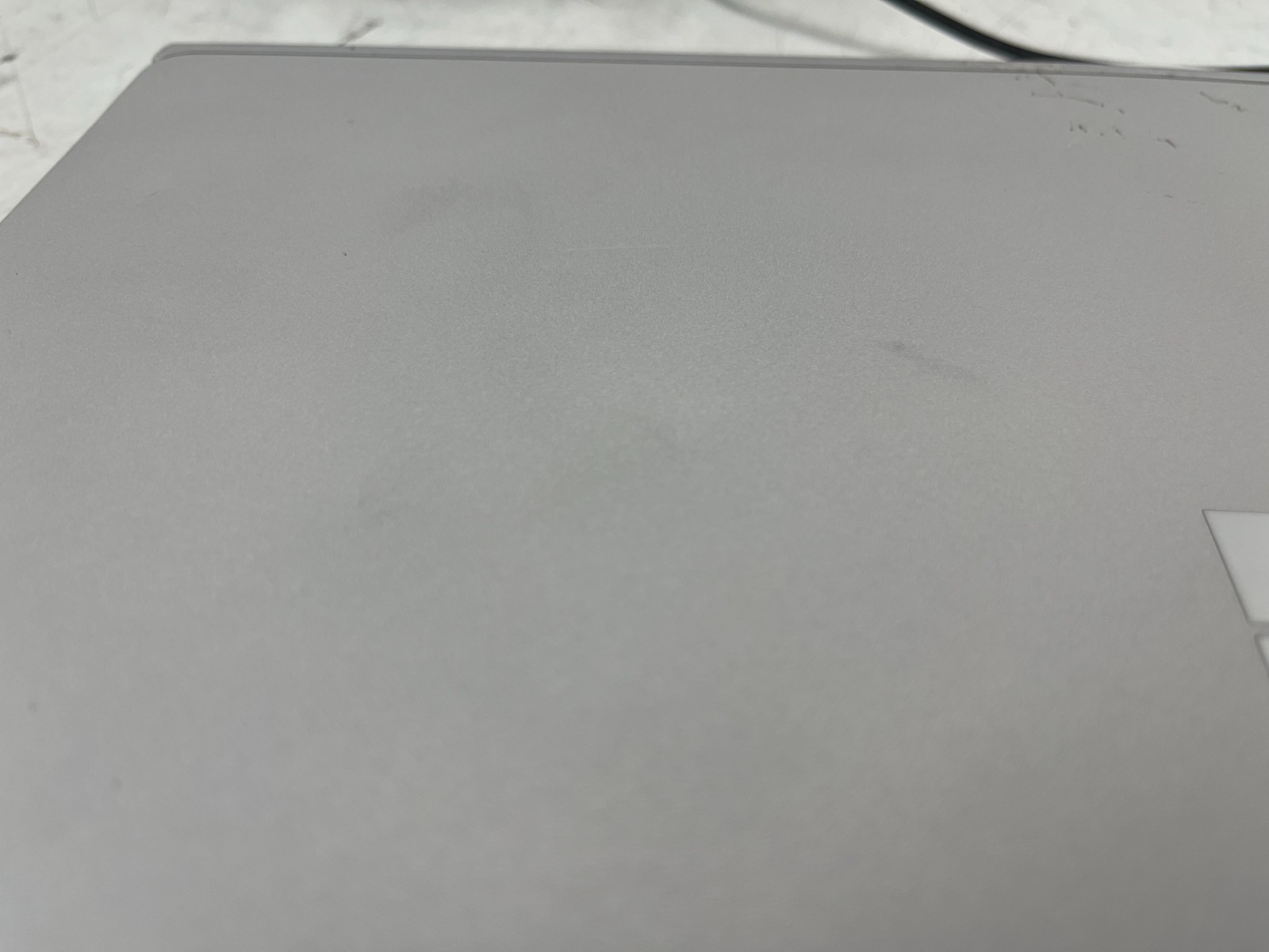 Microsoft Surface Book 1st Gen (i5-6300U;8GB RAM;128GB SSD) NO PERIPHERALS
