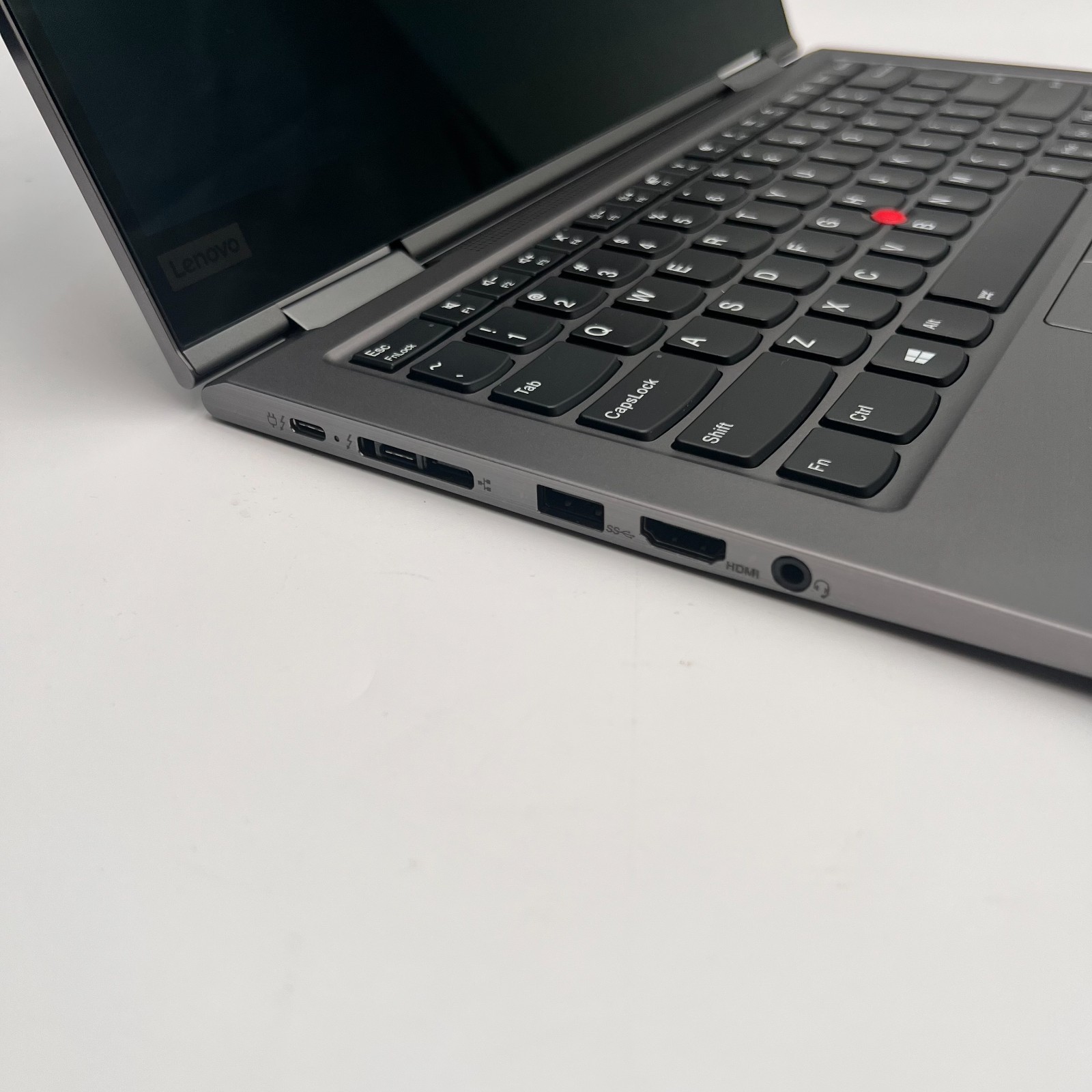 Lenovo ThinkPad X1 Yoga 4th Gen 14″ i7-8665U 16GB RAM 512GB SSD No OS | TESTED