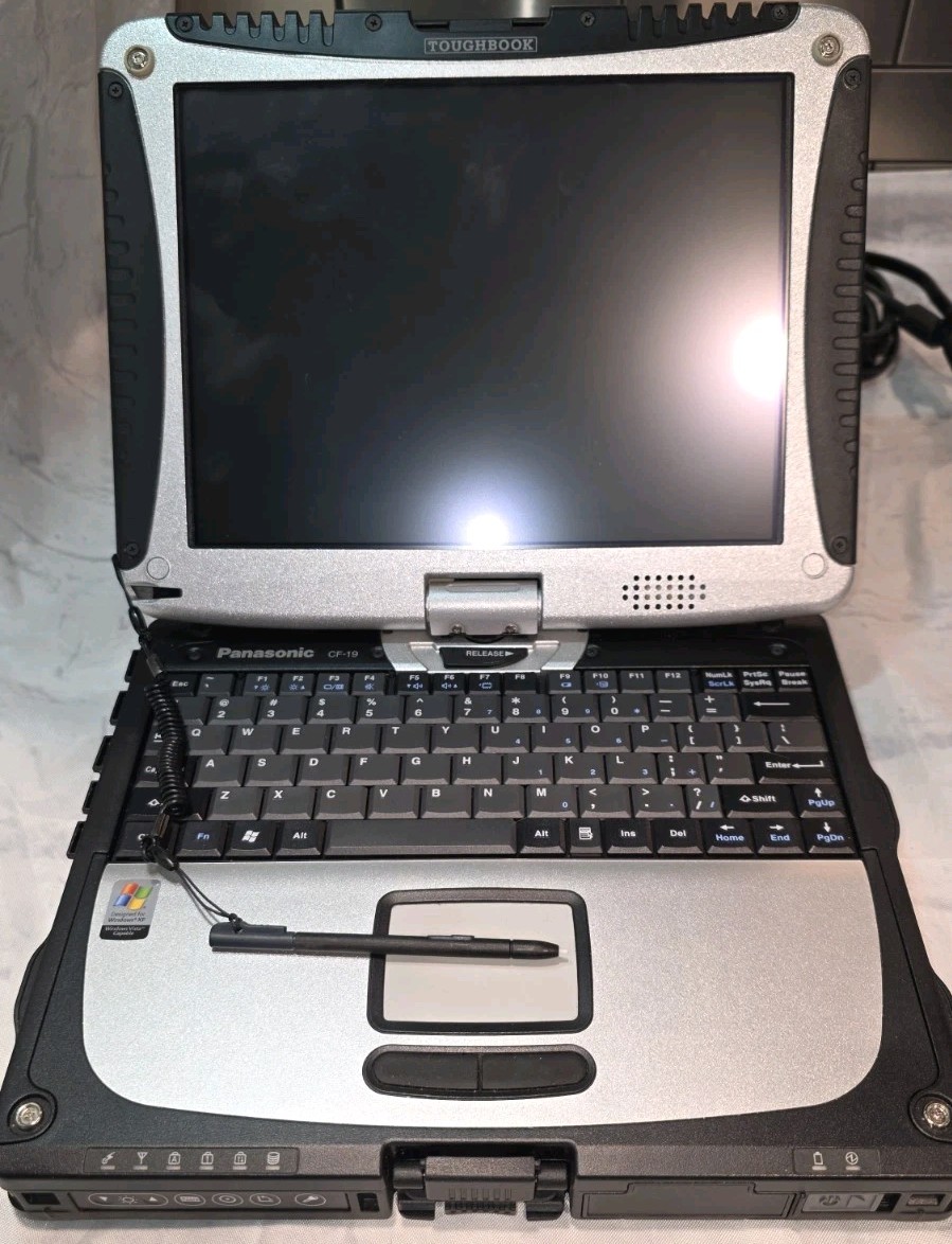 Panasonic Toughbook CF-19 MK1 Rugged Laptop 2gb 80gb WinXP with Stylus