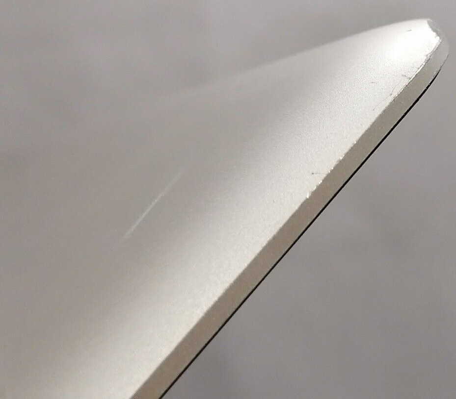 FOR PARTS 2011 15.4″ Apple MacBook Pro A1286 (i7-2675QM/4GB RAM/NO HDD)