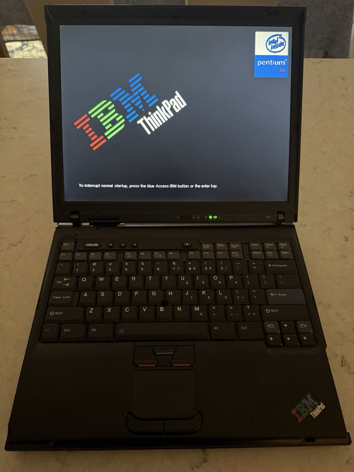 Great IBM THINKPAD R51 LAPTOP , 512MB RAM, 60gb IDE HD