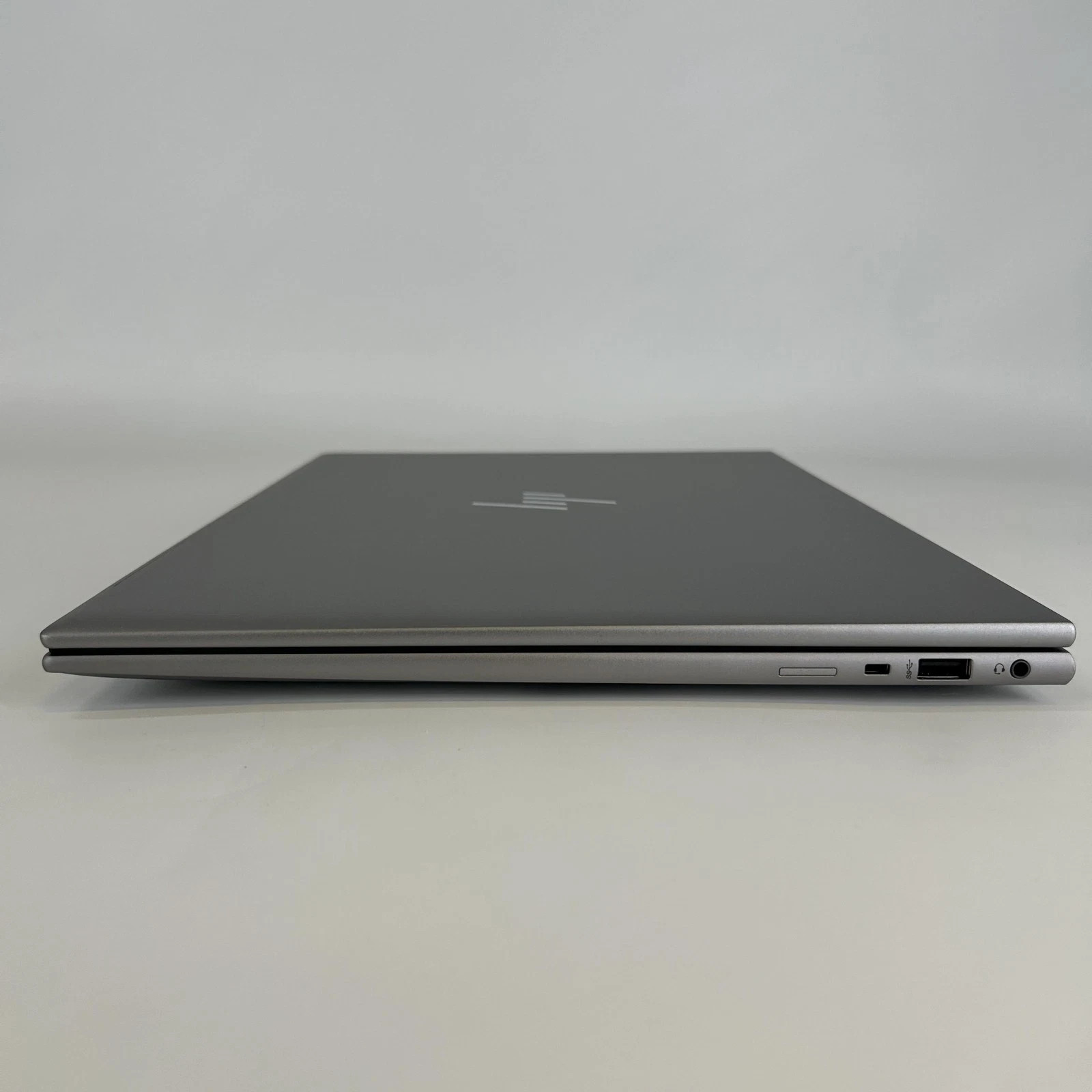HP ZBook Firefly 16 G10 Silver FHD+ 1.8GHz i7-1365U 32GB 1TB SSD NVIDIA RTX A500