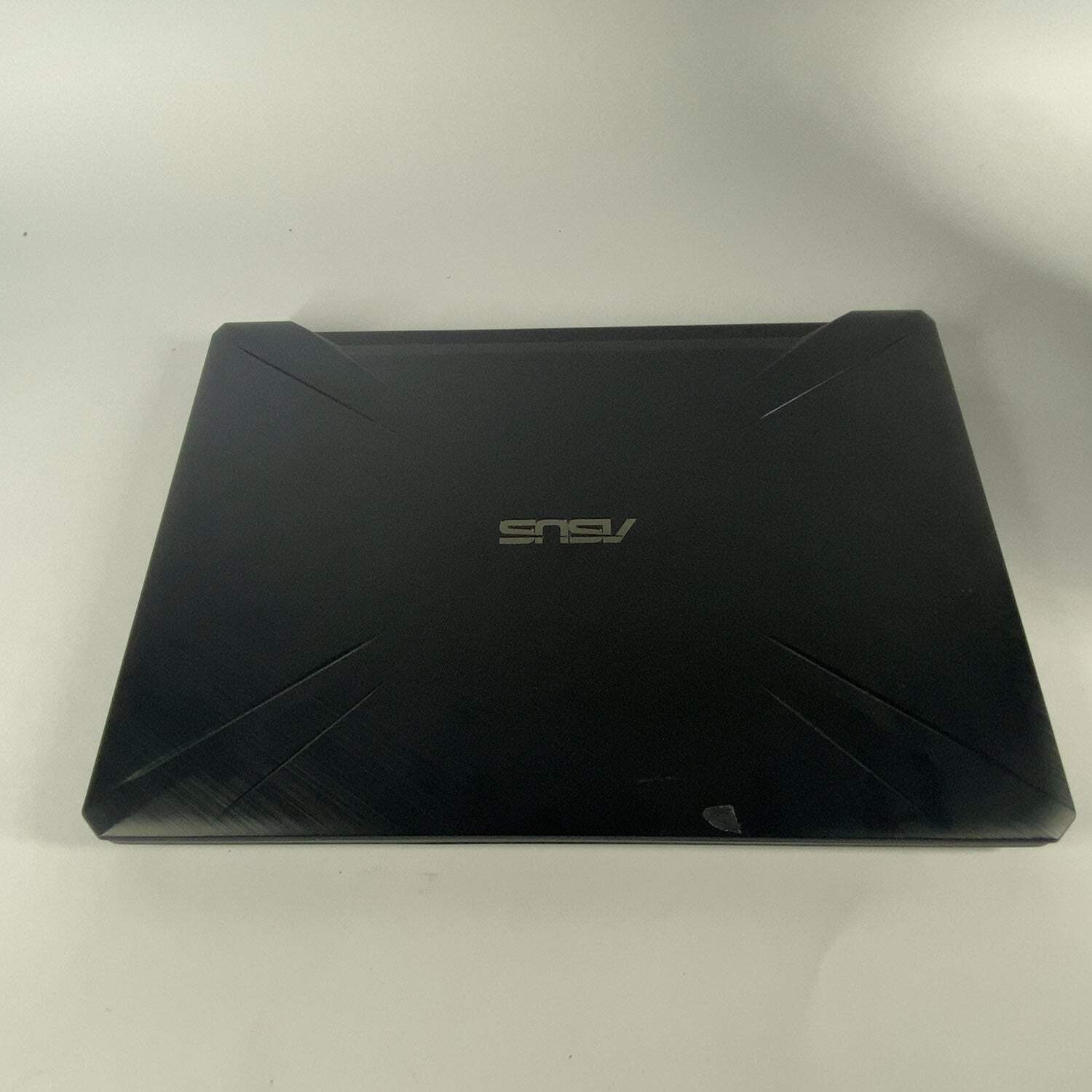 ASUS TUF GAMING LAPTOP FX505GT i7-9750H 2.6GHz 16GB RAM 512GB SSD GTX 1650 4GB