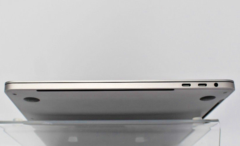 Apple MacBook Pro 13 A1706 2016 i5 6267U @ 2.9 GHz 13″ 256 GB 8 GB Monterey