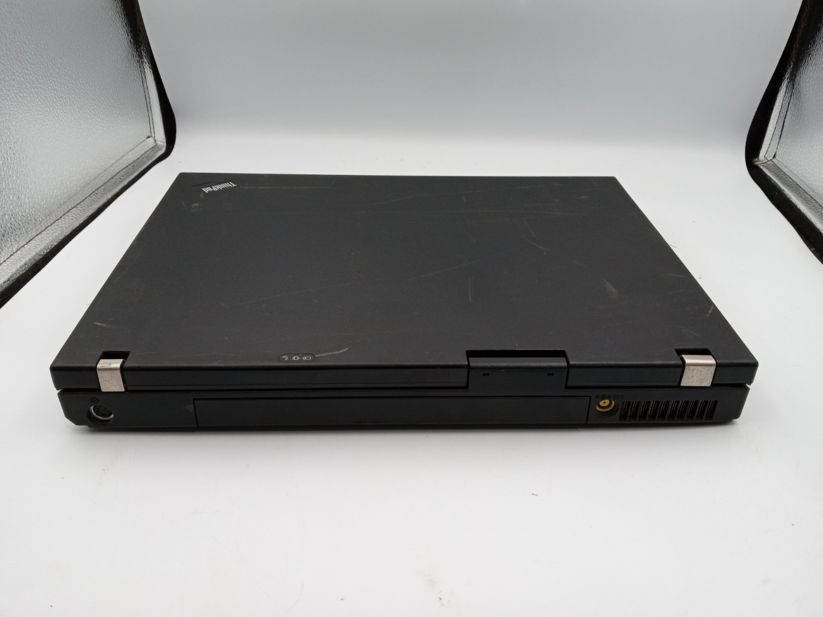 Lenovo ThinkPad R61 15″ Laptop Intel Celeron 2GB RAM 320GB HDD Windows XP -RR