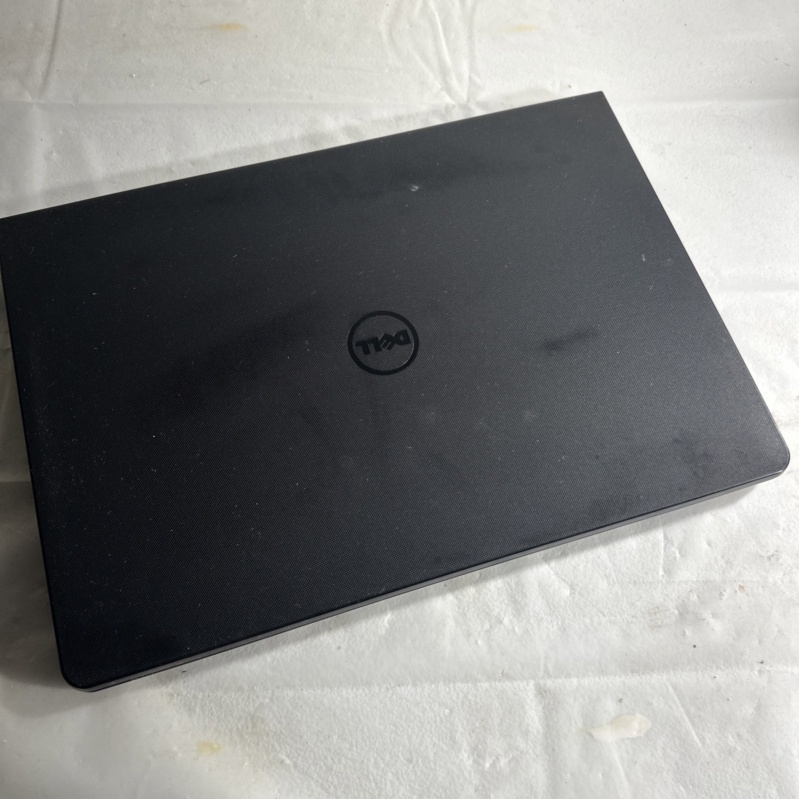 Dell Inspiron 15-3542 Laptop For Parts/Repairs, Powers On