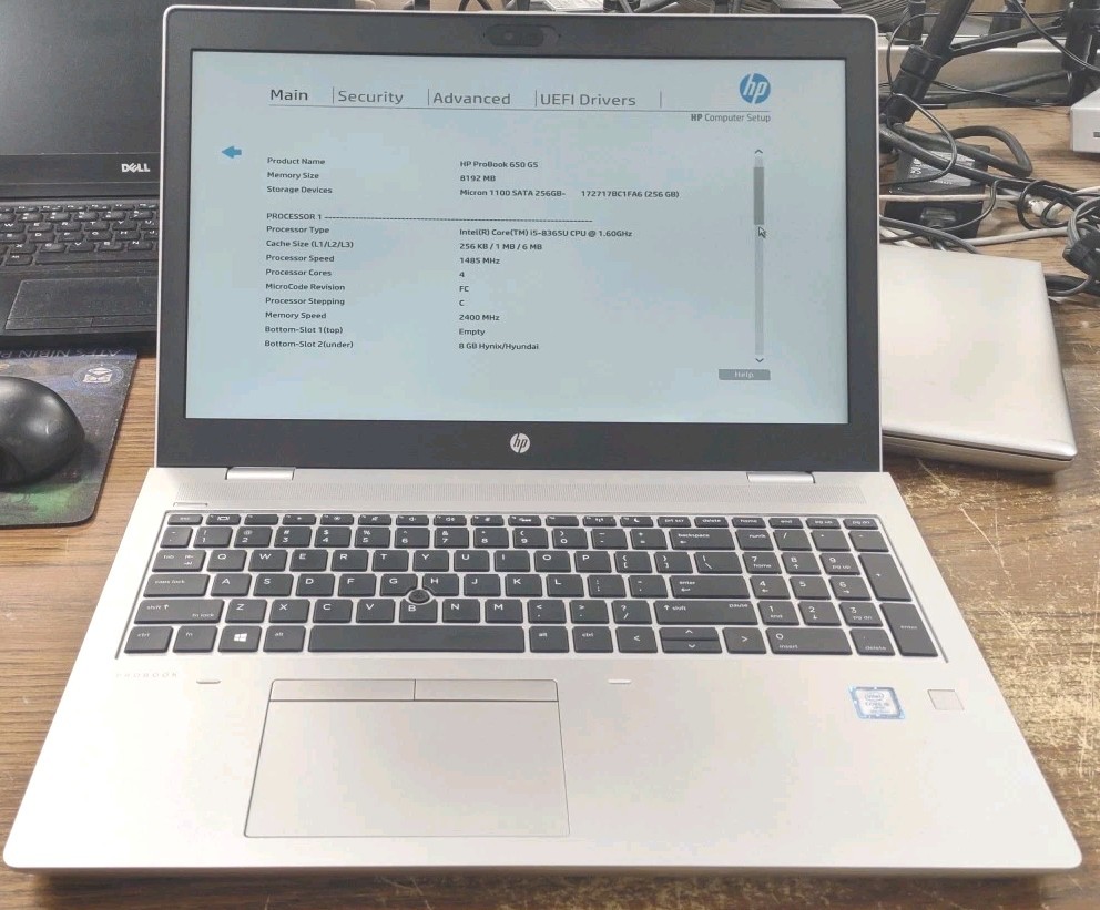 HP Probook 650 G5 LAPTOP 15.6 W/ i5-8365U 1.60GHz, 8GB, 256GB.