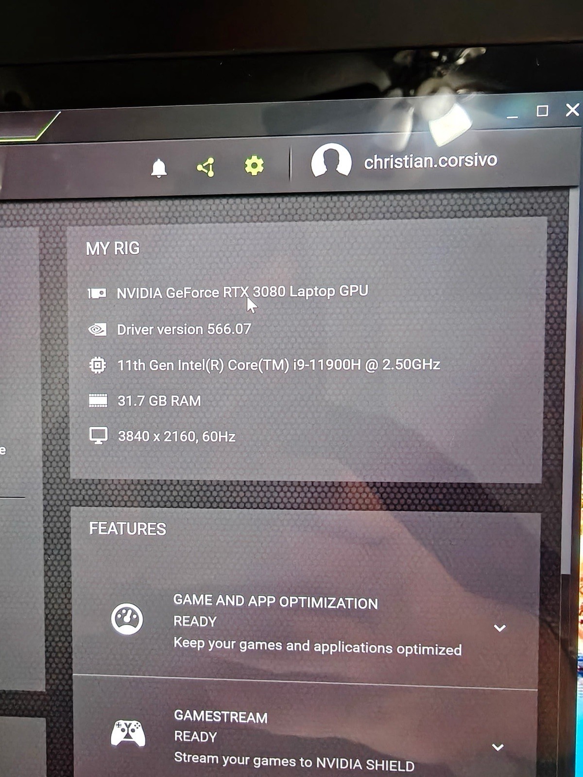 Asus Zenbook Pro Duo 15 TOUCH 2.50GHz i9-12th Gen 32GB 1TB RTX 3060 -SPLIT FRAME