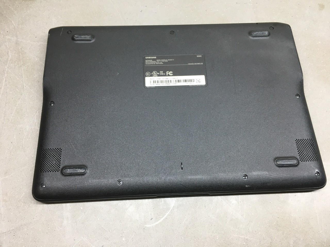 Samsung 11.6″ XE500C13-K06US Linux Debian 13 laptop 4GB RAM 64GB eMMC w/ power