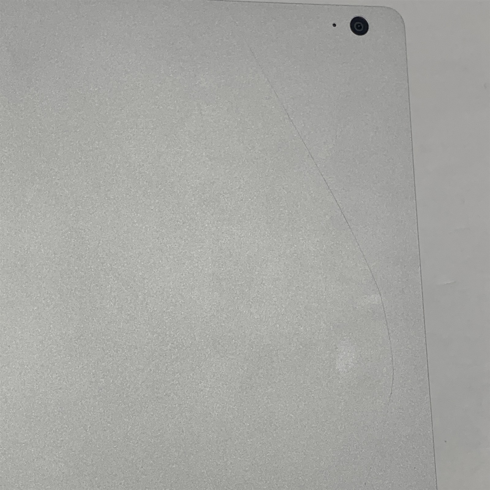 Microsoft Surface Book 3 1900 13.5″ i7-1065G7 1.3GHz 16GB 256GB NVMe SSD – Win11