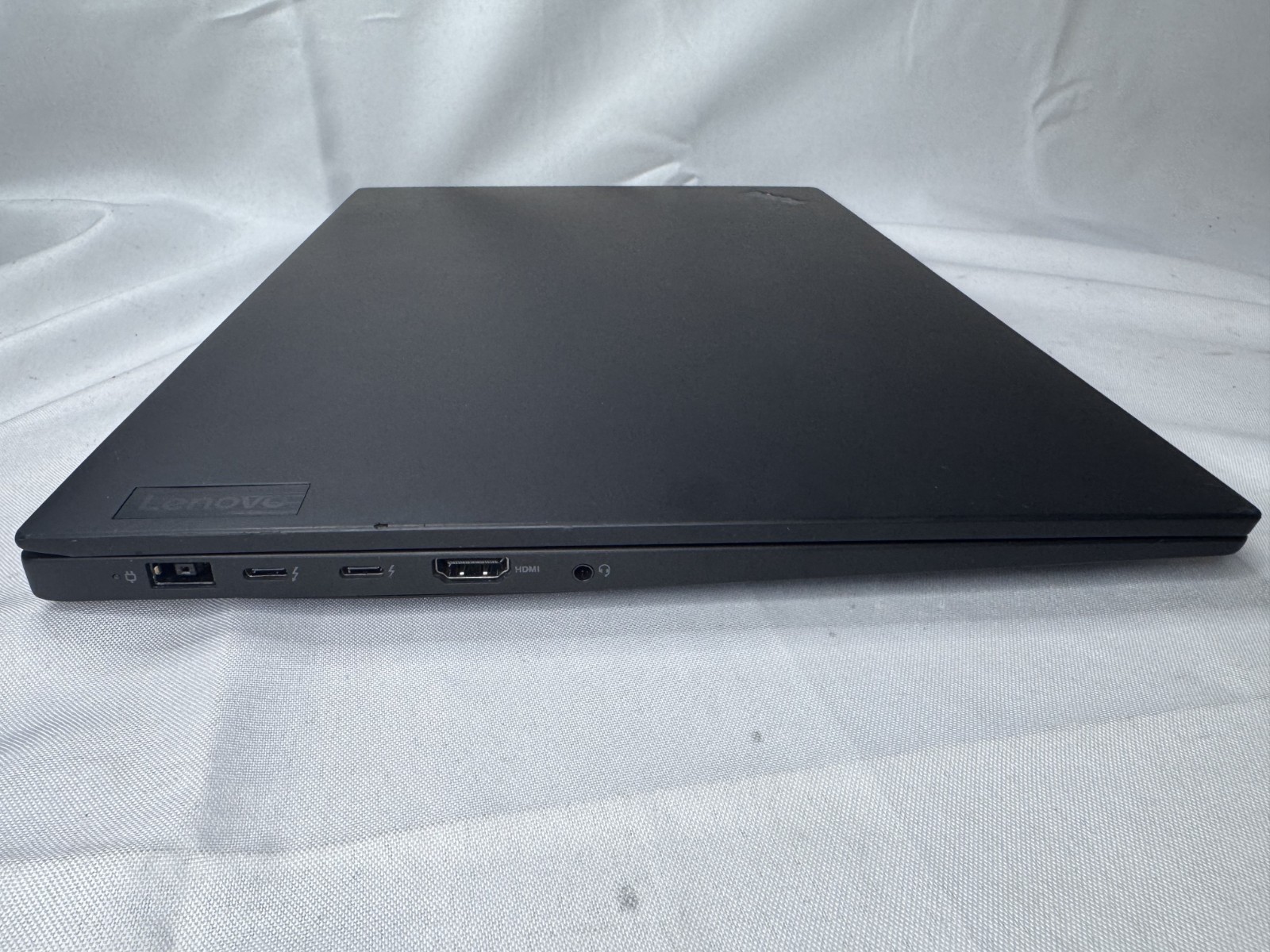 Lenovo ThinkPad P1 Gen 5 Laptop, 16″, i7-12800H, 16GB RAM, 512GB SSD, A2000 GPU