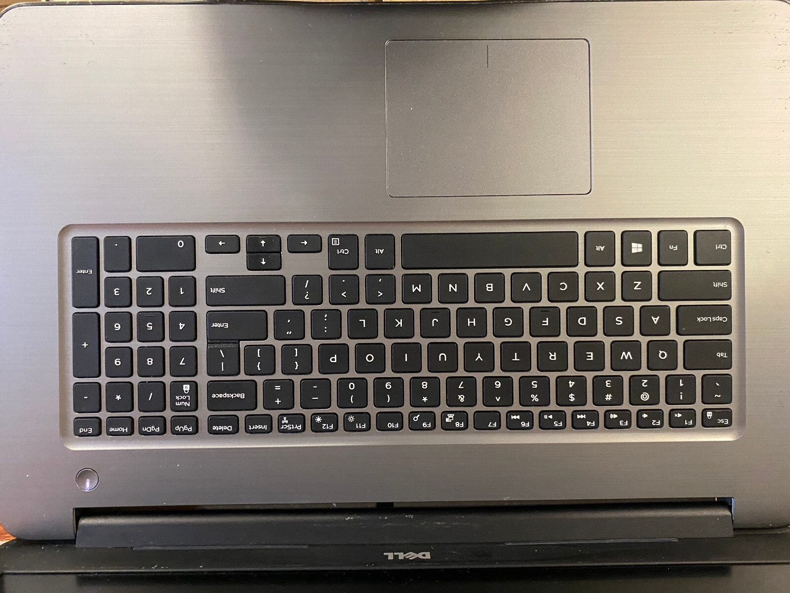 Dell Inspiron P32E (AMD A9-9400 Radeon R5, 12GB RAM, 1.8TB HDD) *AS IS*