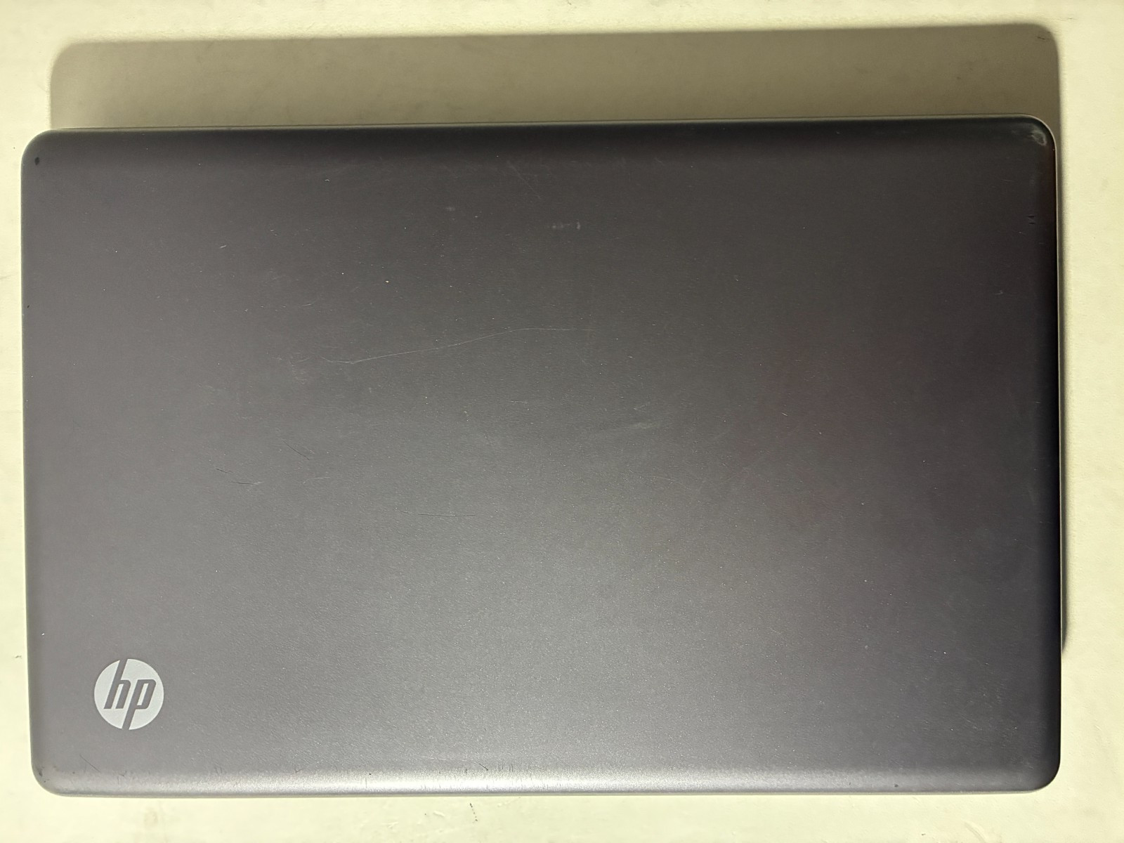 HP 2000 AMD E-300 APU 1.30 GHz 4GB RAM 298GB HDD Win10 for Parts/Repair ~ Read