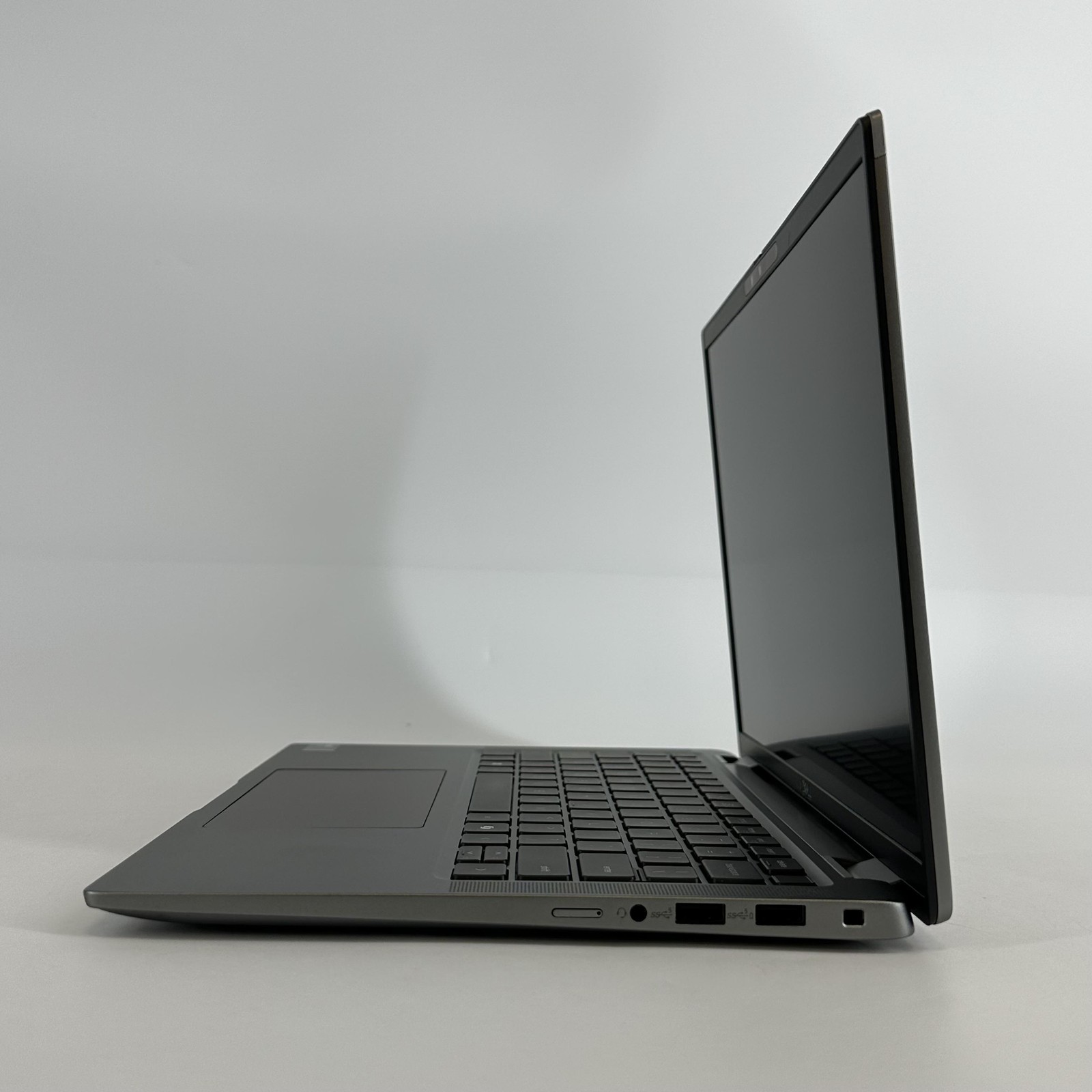 Dell Latitude 7450 14 FHD+ 3.8 GHz Ultra 7 165H 32GB 512GB SSD Good BENT FRAME